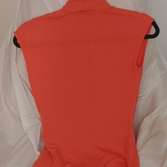 Beautiful Blouse - Picture 3 of 3